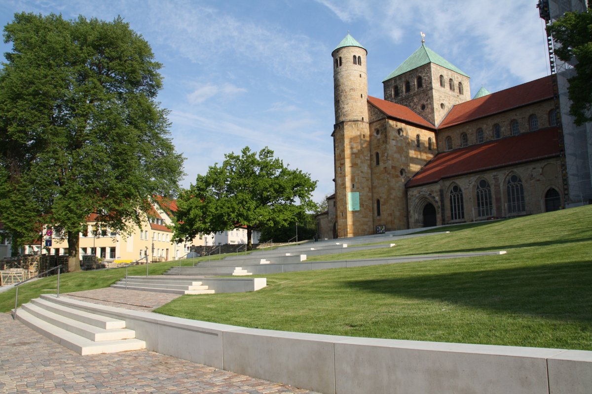 Aufwertung des Umfelds von St. Michaelis 
